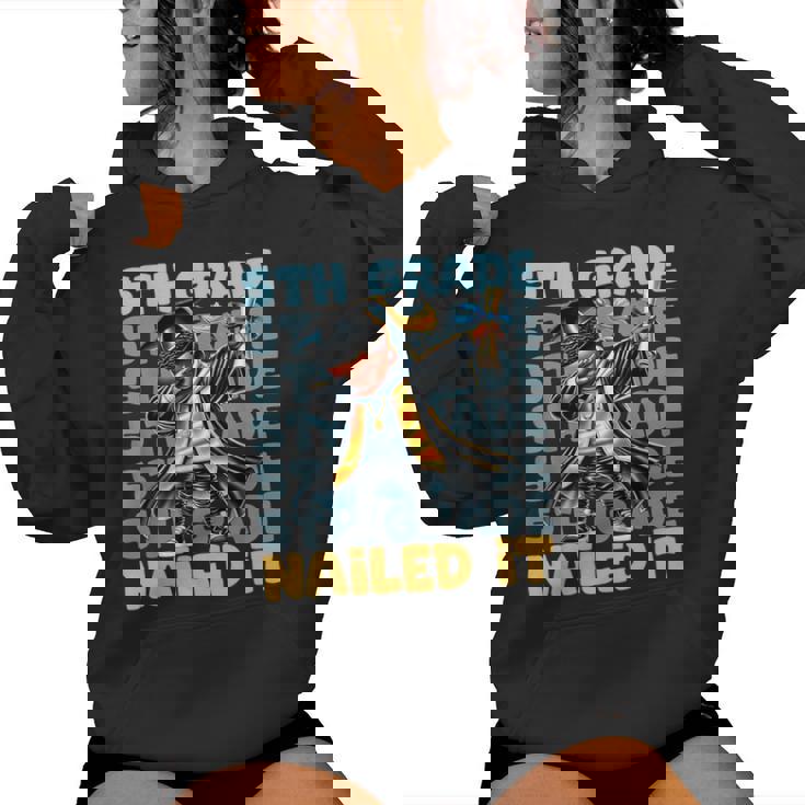 Dabbing Graduation Boy 5Th Grade Nailed It Class Of 2025 Women Hoodie
