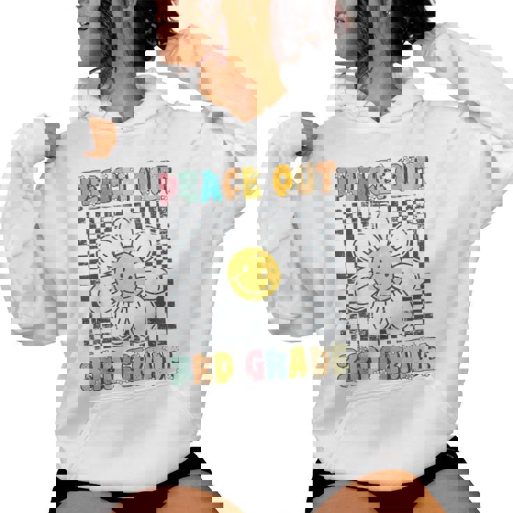 Peace Out Third Grade Retro Groovy Last Day Of 3Rd Grade Women Hoodie