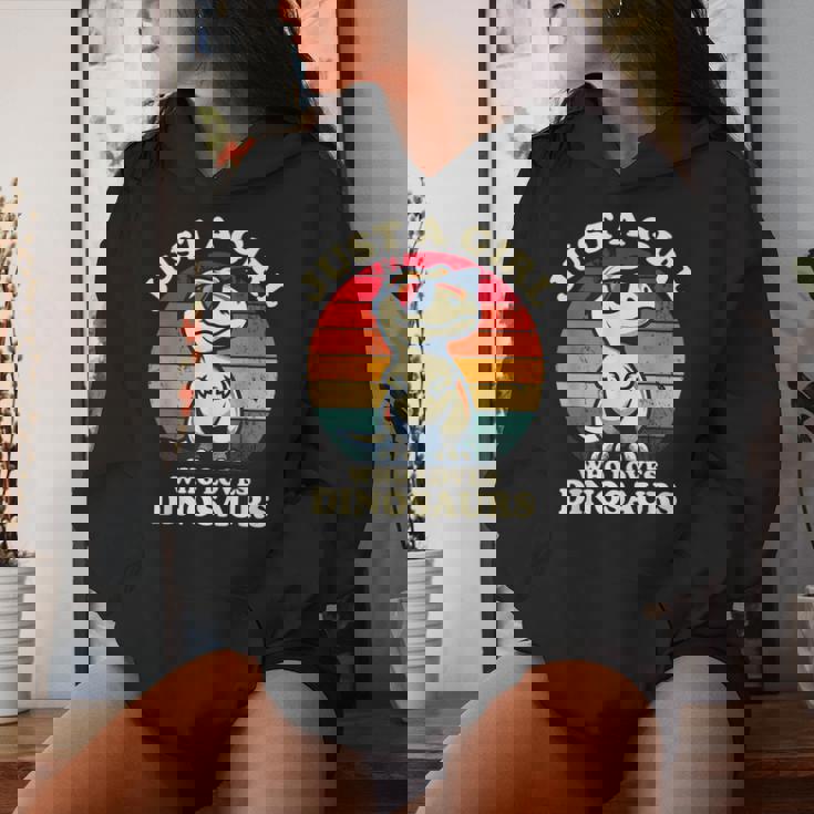 Just A Girl Who Loves Dinosaurs おもしろレトロ恐竜 T-Rex レディースパーカー 彼女への贈り物