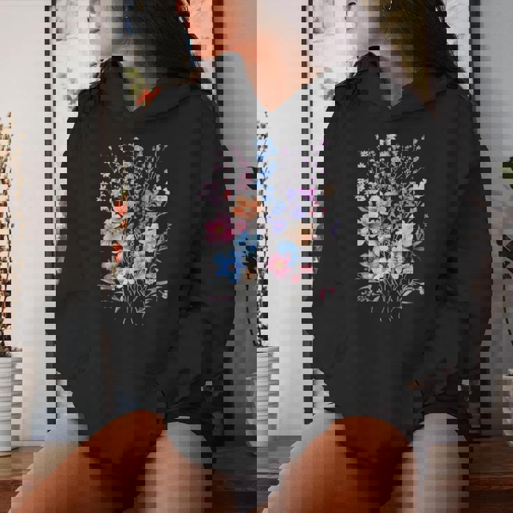 Vintage Flowers Wildflower Graphic Floral Gardening Women Hoodie Gifts for Her