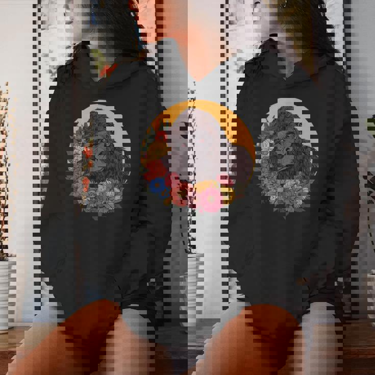 花のイラストとゴリラ レディースパーカー 彼女への贈り物