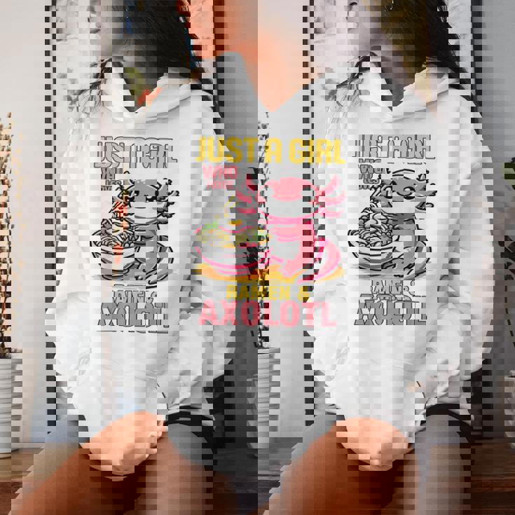 Just A Girl Who Loves Ramen And Axolotl Pink Kawaii Axolotl レディースパーカー 彼女への贈り物