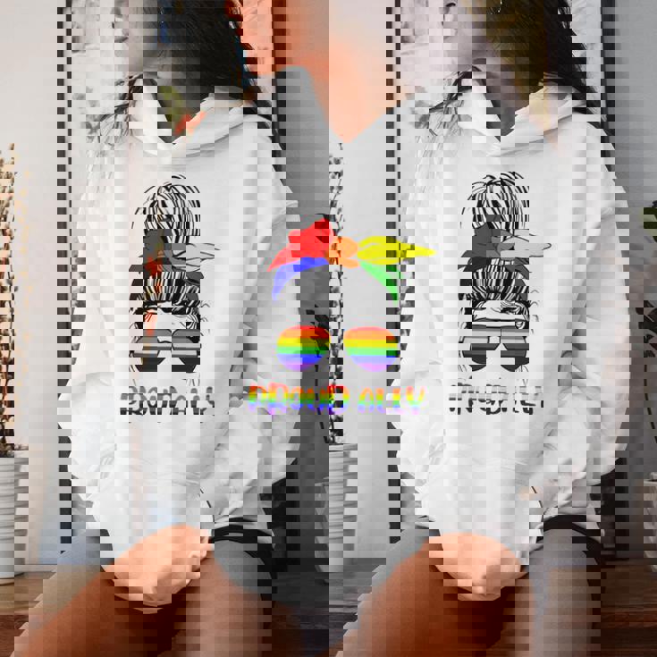 Messy Bun Proud Ally Pride Flag Love Lgbt レインボー サングラス レディースパーカー 彼女への贈り物