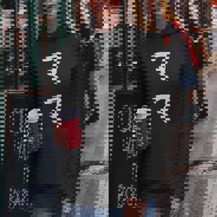 【ママ】お母さん 母 母の日 母親 母子 親 親子 家族 お揃い 新米ママ ギャグ ネタ ウケ狙い 文字 おもしろ レディースパーカー 面白い贈り物