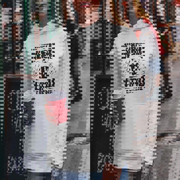 92歳の誕生日 女性 男性 素晴らしい92歳のおばあちゃん レディースパーカー 面白い贈り物