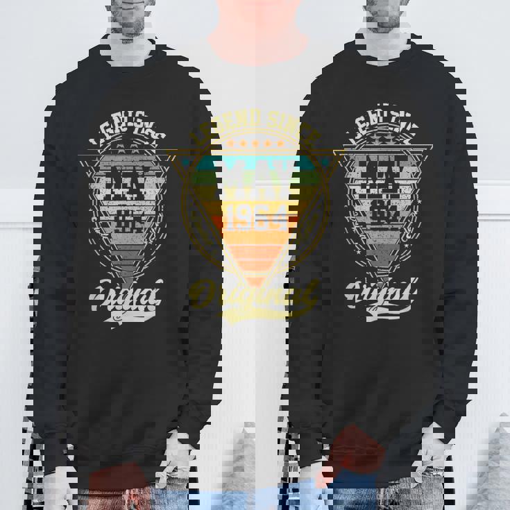 1964年5月以来60歳の誕生日伝説 60歳 スウェットシャツ 高齢者への贈り物