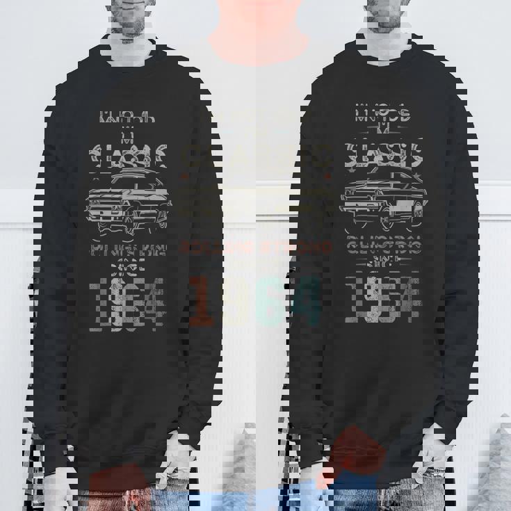 1964年生まれ、61歳の誕生日 クラシックカー スウェットシャツ 高齢者への贈り物