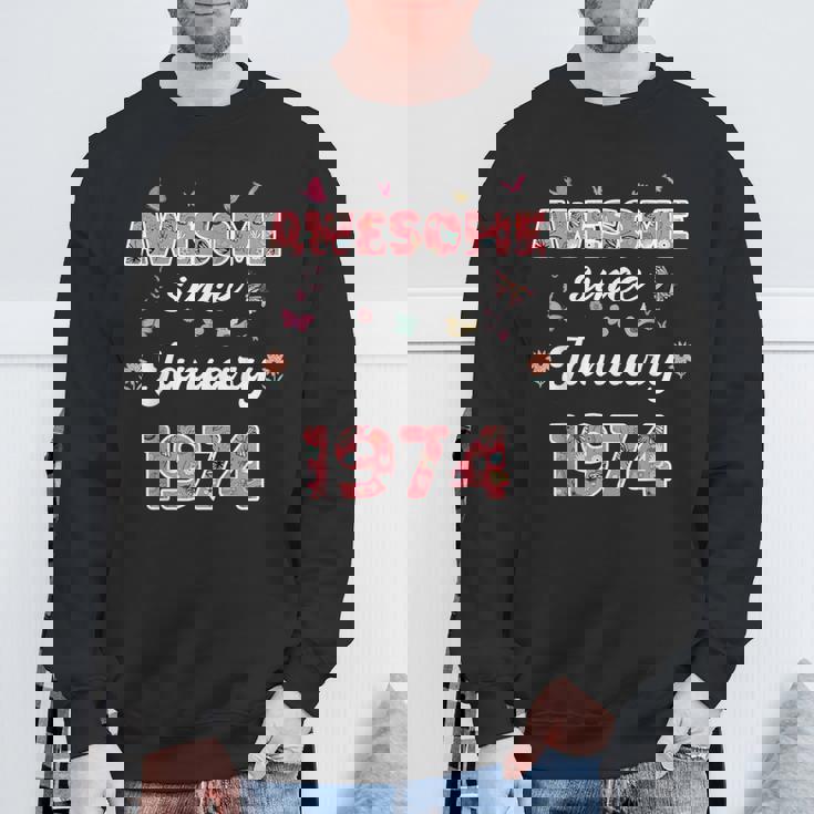 1974年1月から素晴らしい花、1974年1月の誕生日。 スウェットシャツ 高齢者への贈り物