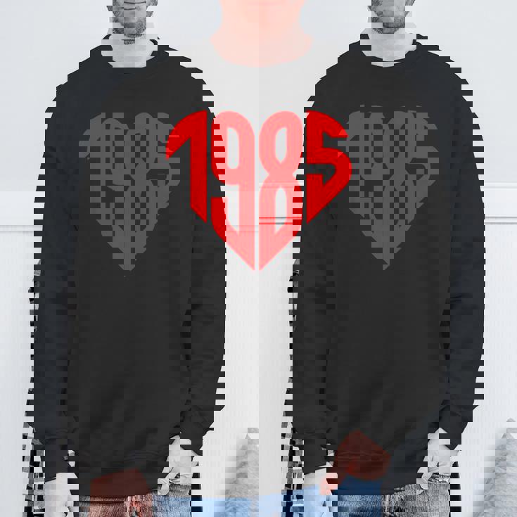 1985 ハート型 ヴィンテージ 1985 ハート型 ラブ 40歳の誕生日に スウェットシャツ 高齢者への贈り物