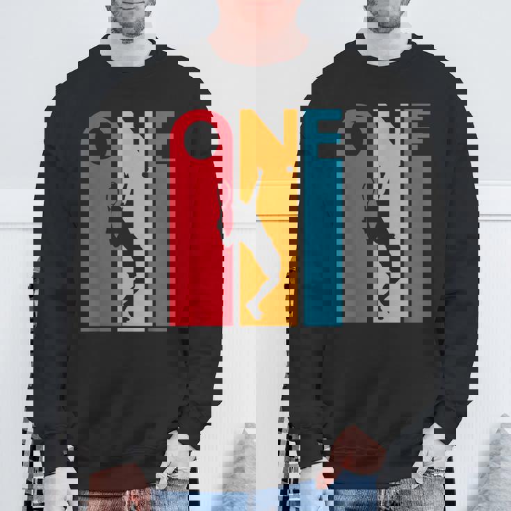 1歳の誕生日ギフト ヴィンテージ テニス 誕生日 1歳 スウェットシャツ 高齢者への贈り物