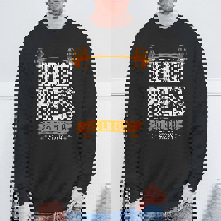 225ポンド ベンチプレス クラブ ベンチプレス ジム ワークアウト スウェットシャツ 高齢者への贈り物