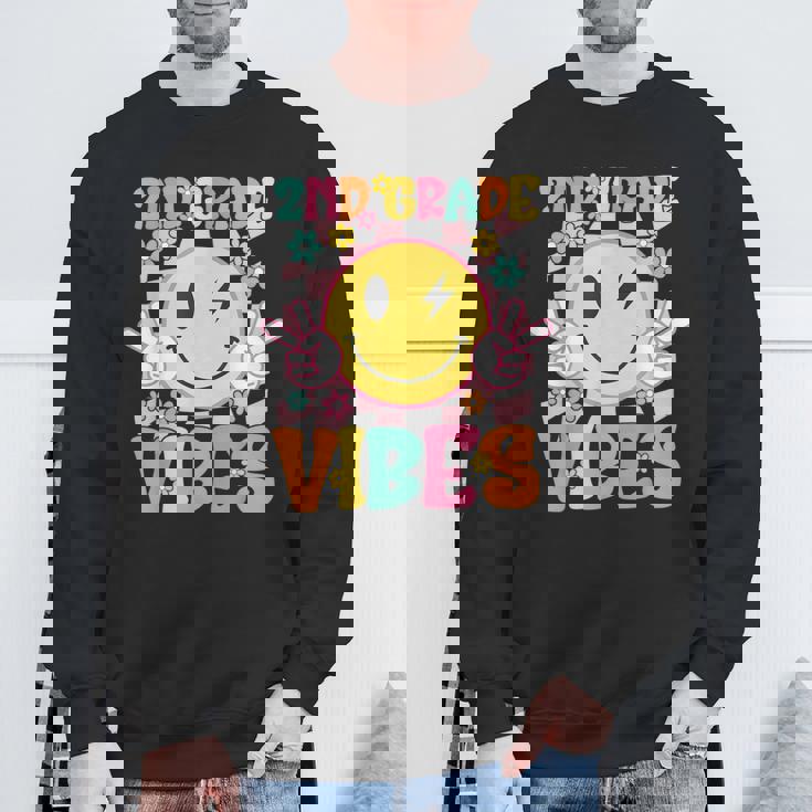 2年生 バイブス スマイルフェイス 新学期 2年生 スウェットシャツ 高齢者への贈り物