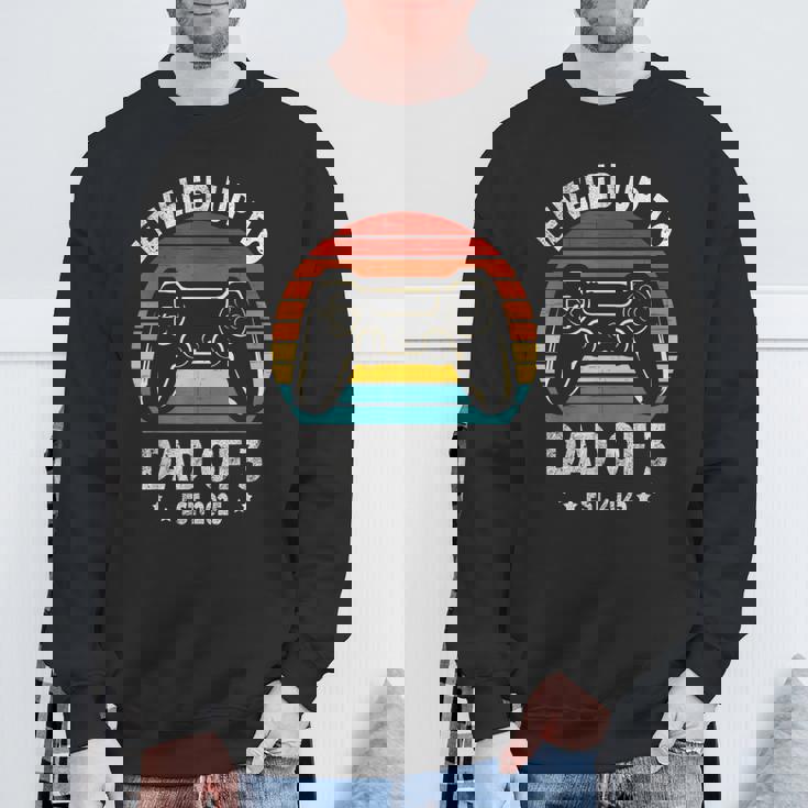 3人のお父さんにレベルアップ 再び3人のパパ 2025 父の日 スウェットシャツ 高齢者への贈り物