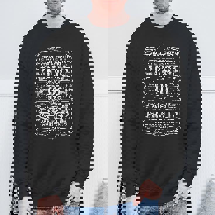 44歳の誕生日プレゼント ヴィンテージ 1981年 男性 面白い 44歳 1981年 スウェットシャツ 高齢者への贈り物