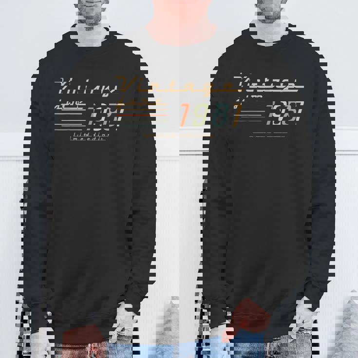 44歳の誕生日プレゼント 男性用 1981年6月 44歳 誕生日 スウェットシャツ 高齢者への贈り物