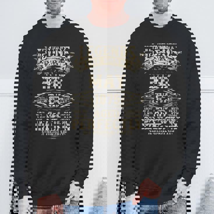 50歳の男性への誕生日プレゼント 1975年5月 50歳 誕生日 スウェットシャツ 高齢者への贈り物