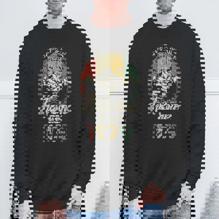 55歳の誕生日 1970年創業のレトロな山々 スウェットシャツ 高齢者への贈り物