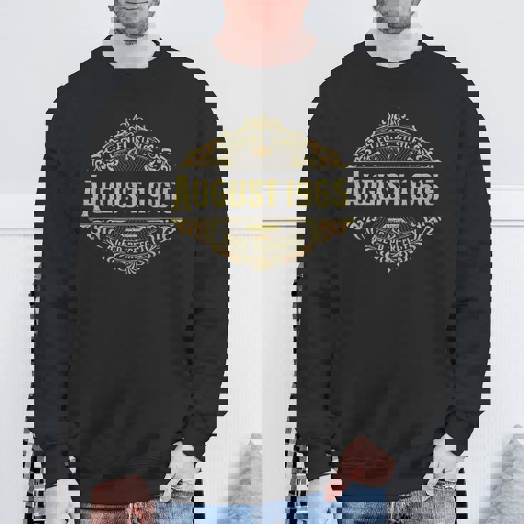 59歳の誕生日伝説は1965年8月に誕生しました。 スウェットシャツ 高齢者への贈り物