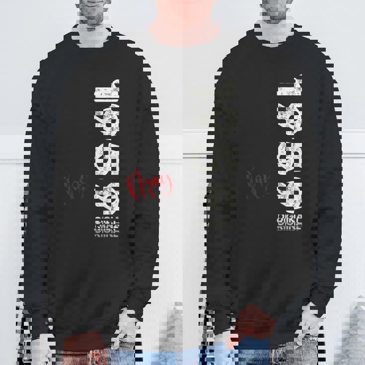 66 歳の誕生日 男性 オリジナル 5月 ヴィンテージ 1959 年 ギフト スウェットシャツ 高齢者への贈り物