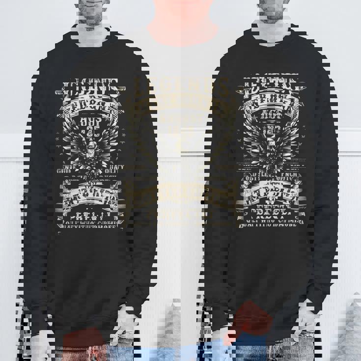 79歳の誕生日プレゼント 男性用 79歳の誕生日 1945年8月 スウェットシャツ 高齢者への贈り物