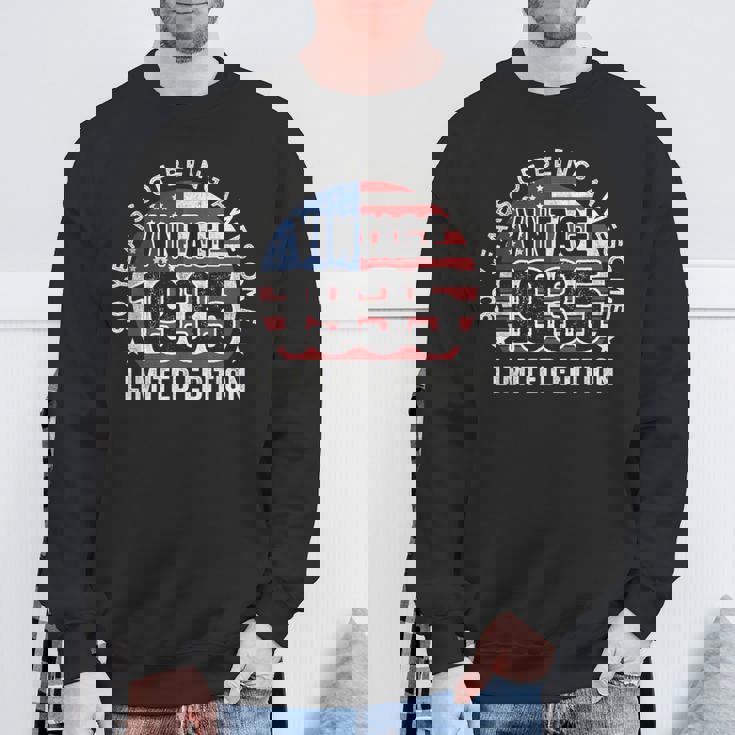 90Th Birthday Vintage 1935 90 Years Old Usa Flag Sweatshirt Gifts for Old Men