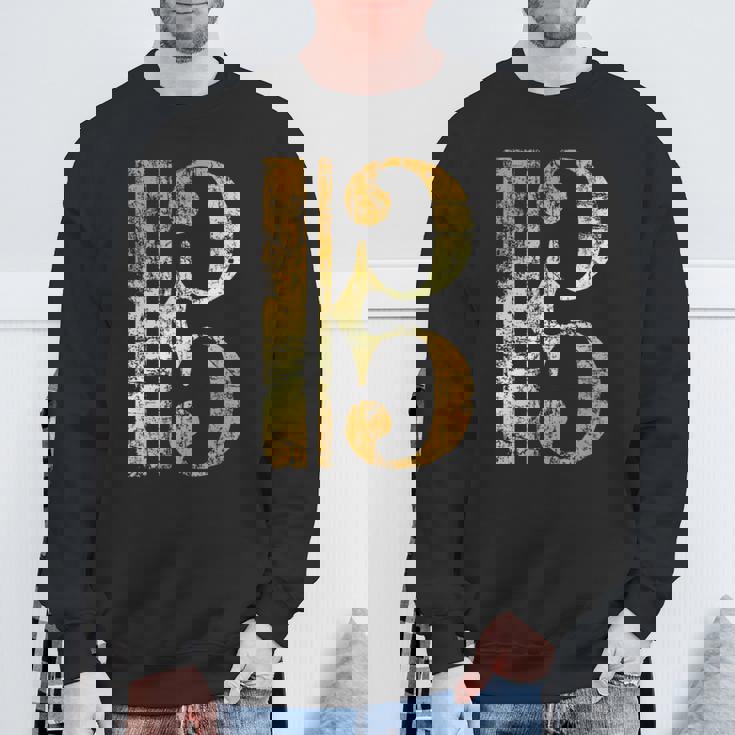 C-音記号 ヴィンテージイエロー ミュージシャンヴィオラ・チェロ。 スウェットシャツ 高齢者への贈り物