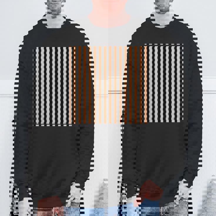 Color Of The Year 2024 -ピーチファズとブラックストライプ スウェットシャツ 高齢者への贈り物