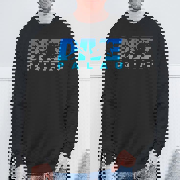 Dive Palau、パラオでのスキューバダイビング スウェットシャツ 高齢者への贈り物