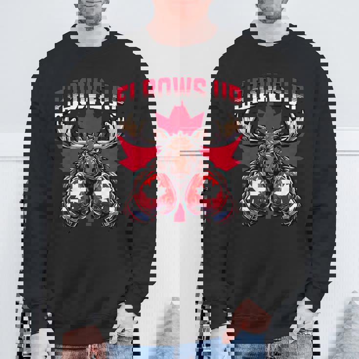 Elbows Up Canada ボクシング ムース メープルリーフ カナダの誇り スウェットシャツ 高齢者への贈り物