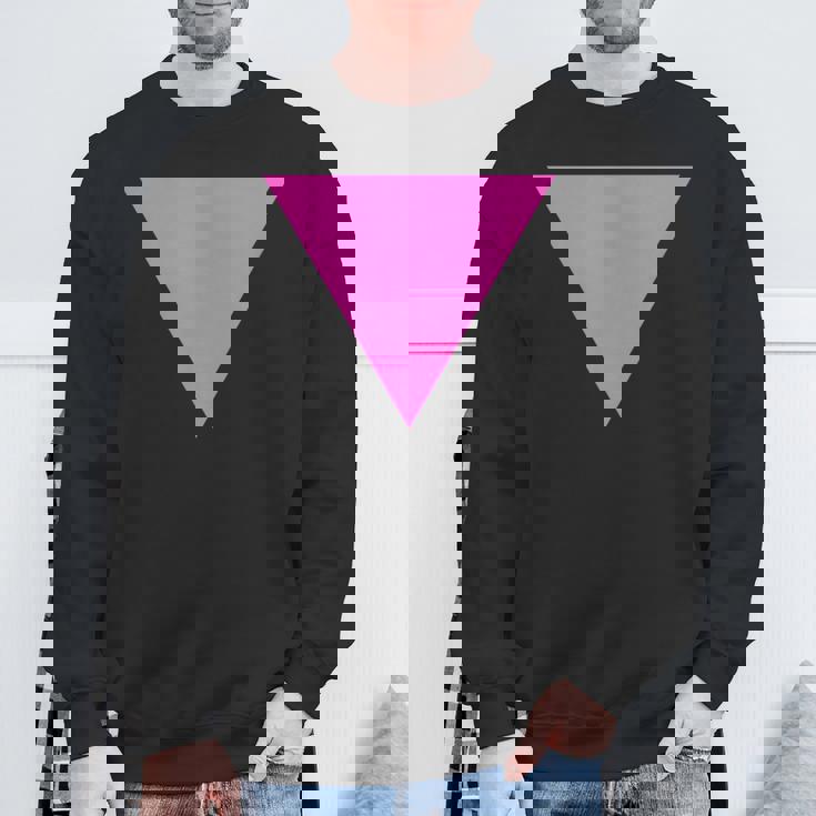 Gay Pride Upside Down Pink Triangle スウェットシャツ 高齢者への贈り物