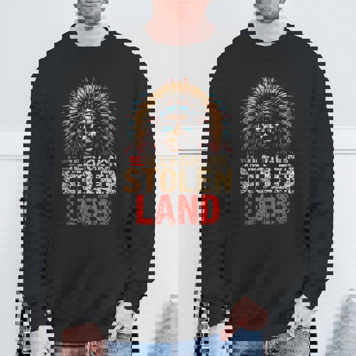 Indigenous Pride – Honoring Native History スウェットシャツ 高齢者への贈り物