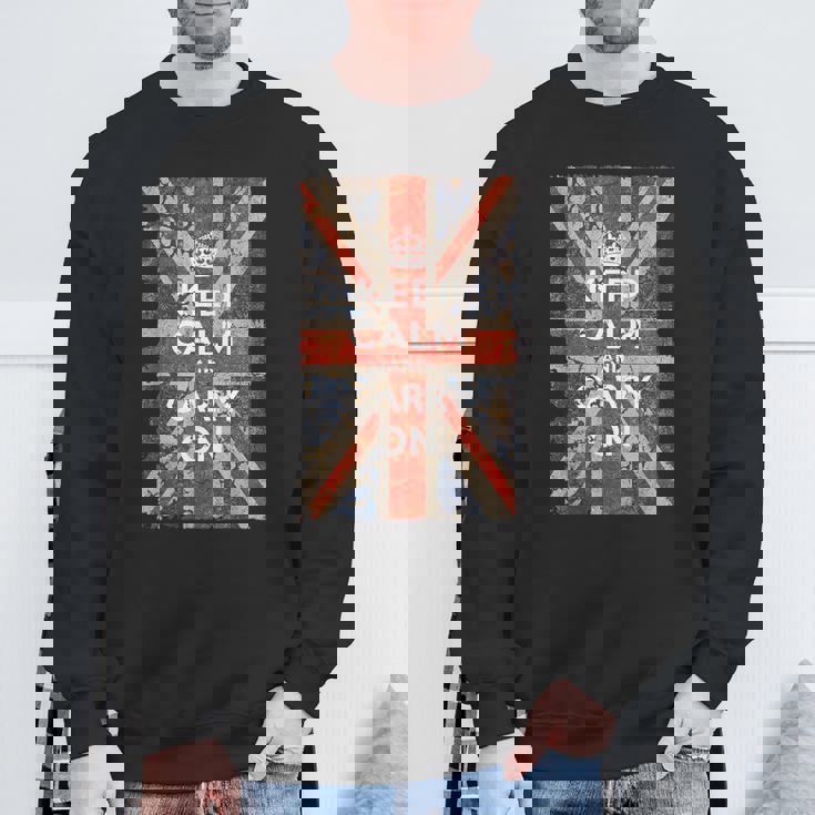 Keep Calm And Carry On Uk Flag スウェットシャツ 高齢者への贈り物