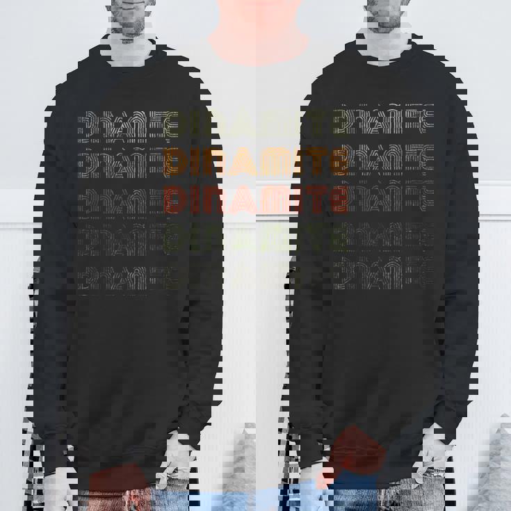 Love Heart ダイナマイト グランジ ヴィンテージスタイル ブラック ダイナマイト スウェットシャツ 高齢者への贈り物