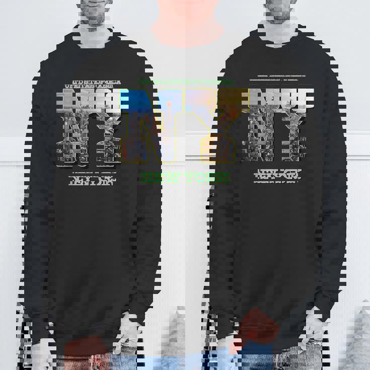 New York Citykyline Outfit I Love New York New York City スウェットシャツ 高齢者への贈り物