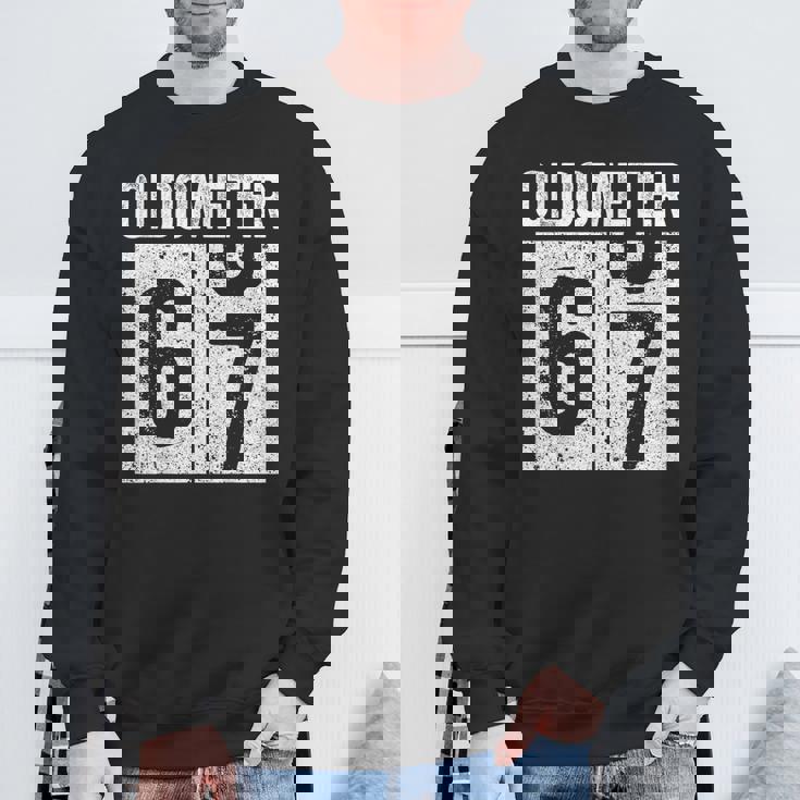 Oldometer 67 67歳の誕生日ギフトシャツ スウェットシャツ 高齢者への贈り物