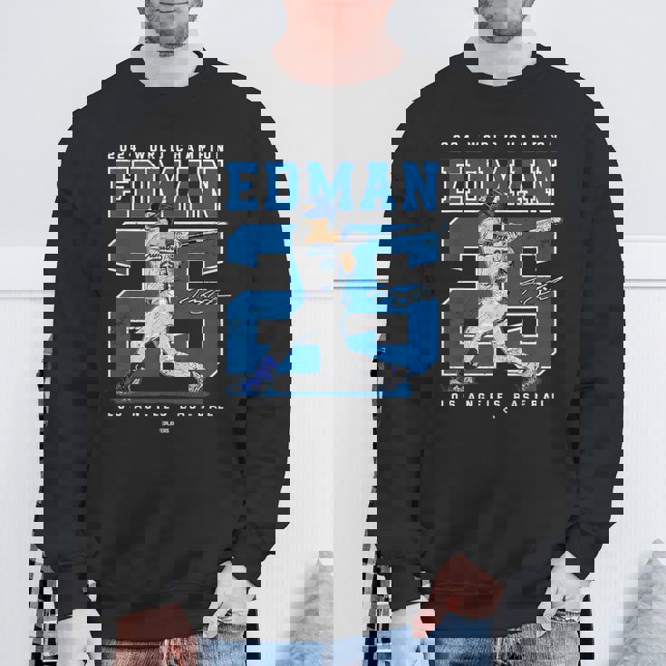 Player Number 2024 World Champion Tommy Edman Mlbpa スウェットシャツ 高齢者への贈り物