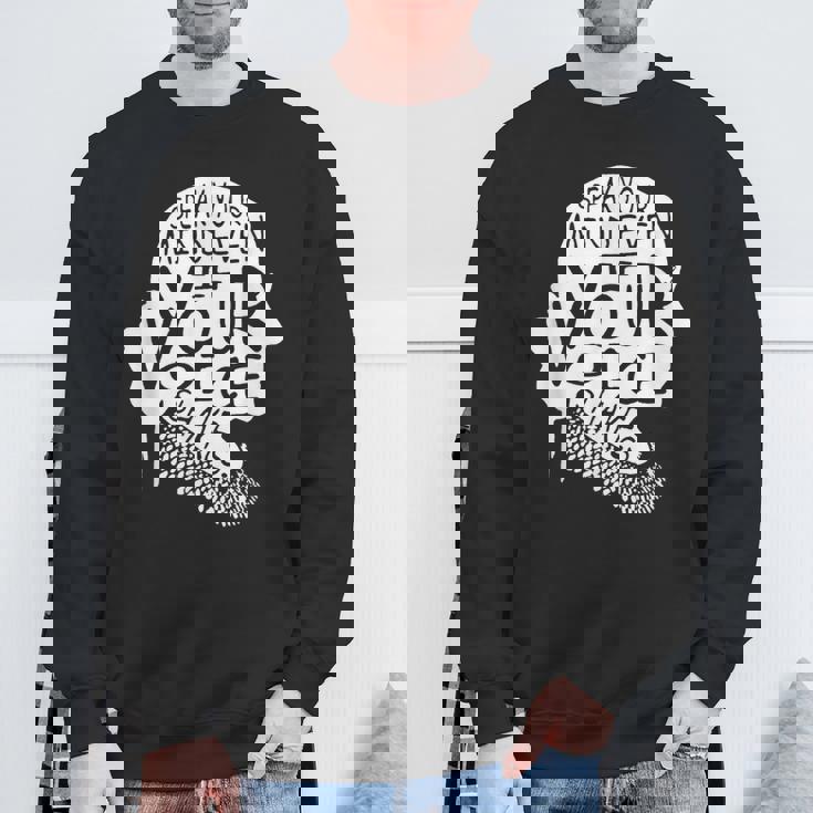 Rbg Ruth Bader Ginsburg フェミニスト 政治ギフト スウェットシャツ 高齢者への贈り物