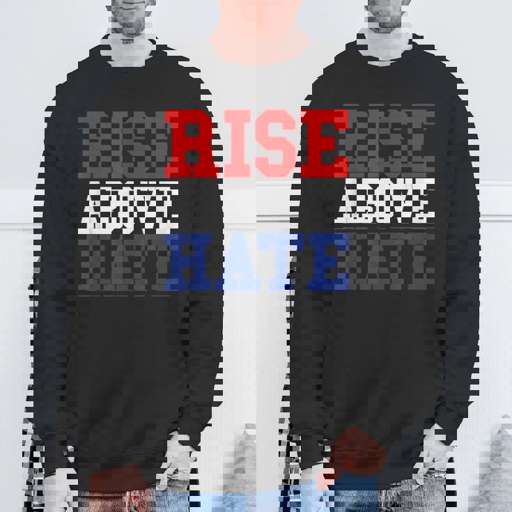 Rise Above Hate Red And Blue America スウェットシャツ 高齢者への贈り物