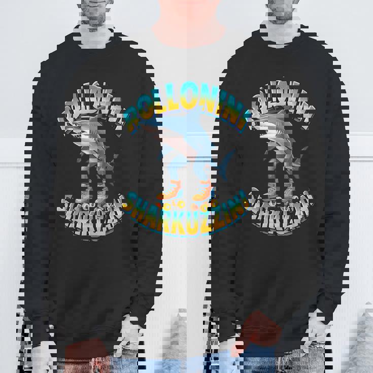 Rolloliniharkuzzini ミームローラーシャーク イタリアンブレインレッド スウェットシャツ 高齢者への贈り物