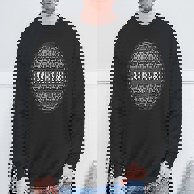 Staten Island Nyc Ny アーバンシティ グランジマンホール下水道カバー スウェットシャツ 高齢者への贈り物