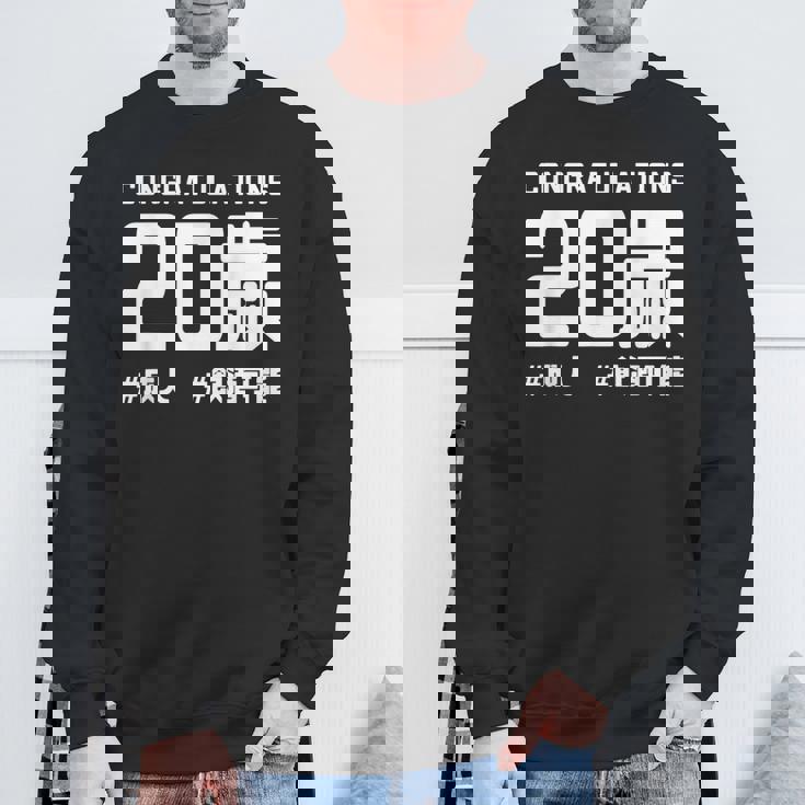 お誕生日 記念 二十歳 二十 誕生日おめでとう 成人 ハッシュタグ ネタ おもしろ 誕生日 スウェットシャツ 高齢者への贈り物