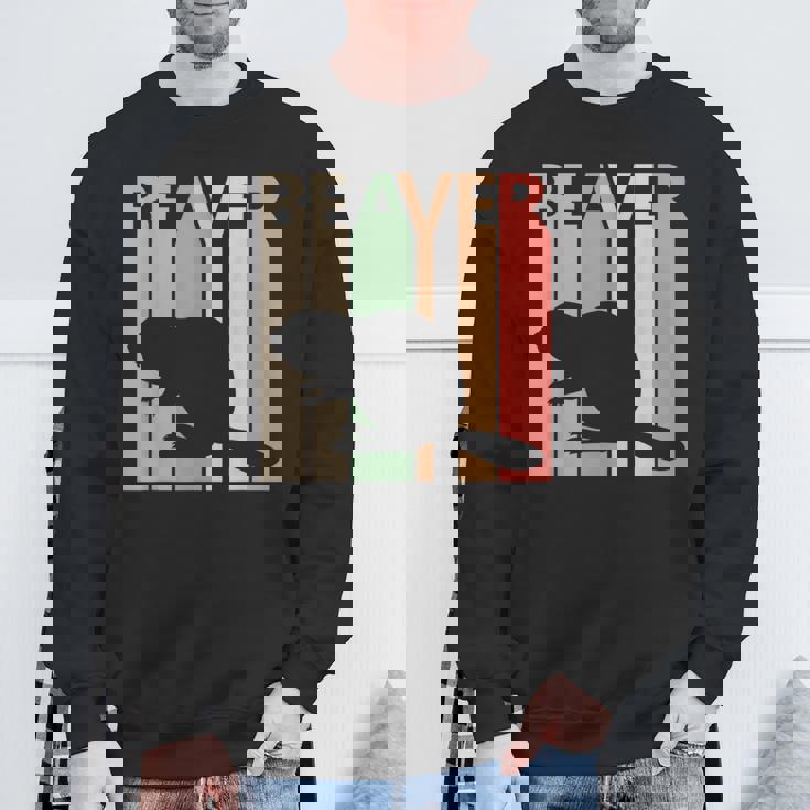 かわいいビーバーの動物 スウェットシャツ 高齢者への贈り物