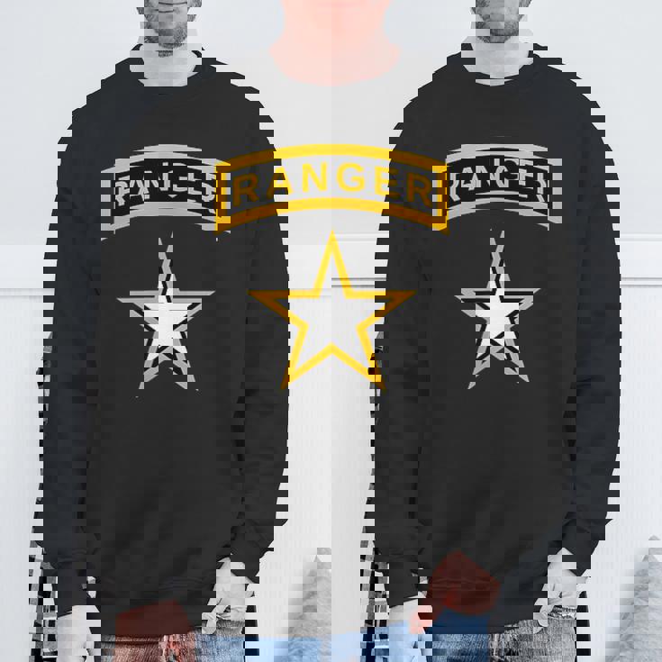 アメリカ合衆国陸軍レンジャータブとスターミリタリー。 スウェットシャツ 高齢者への贈り物