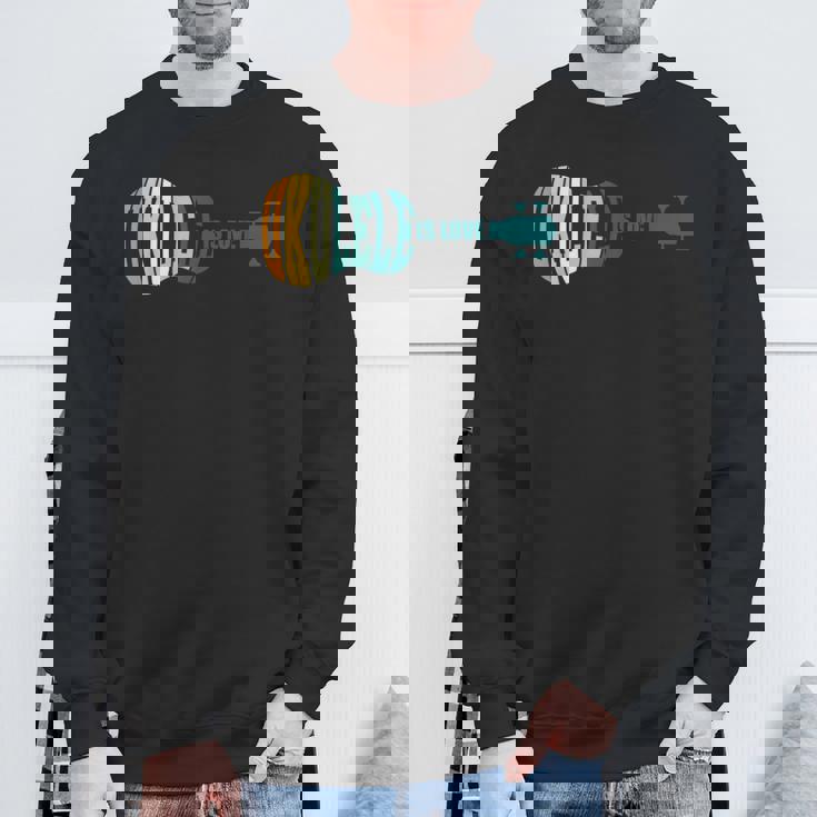 ウクレレ・イズ・ラブ アコースティック ハワイアン ミュージシャン ウクレレ アロハ ギター スウェットシャツ 高齢者への贈り物