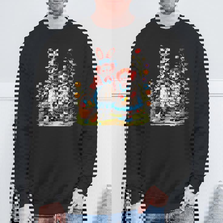 エッグハントにイースターバニーの耳を持つラガディアン。 スウェットシャツ 高齢者への贈り物