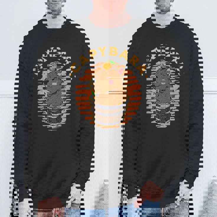 カピバラ 飼育員 動物 げっ歯類 自然 リラックス スパ スウェットシャツ 高齢者への贈り物