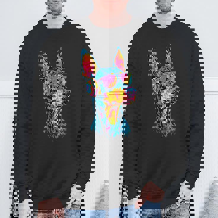 サングラスをかけたドーベルマン 犬のモチーフ 誇り高いドーベルマン スウェットシャツ 高齢者への贈り物