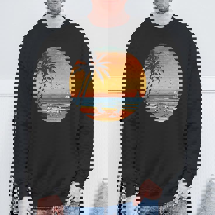 サンセット ビーチ ヤシの木 夏 バイブ レトロ トロピカル 夏 ビーチ スウェットシャツ 高齢者への贈り物