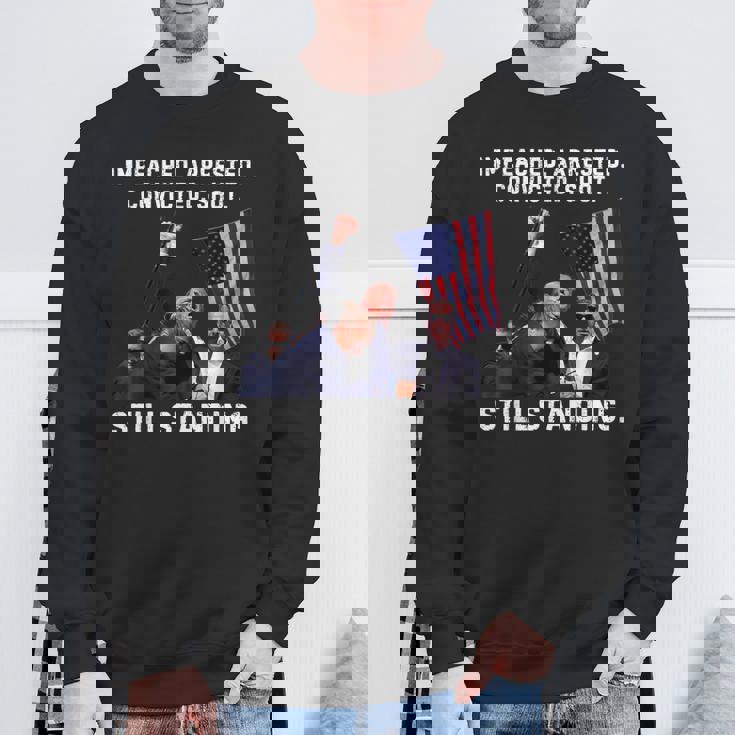 スティル・スタンディング・トランプ 2024 暗殺未遂 スウェットシャツ 高齢者への贈り物