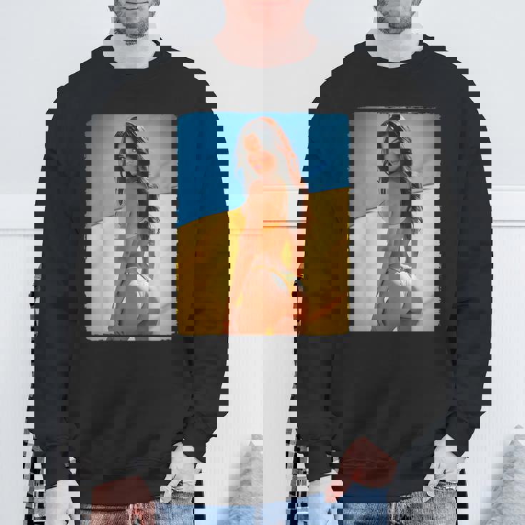 セクシーガールグラフィックtシャツ 「モダンピンナップガール&ウクライナ国旗」 スウェットシャツ 高齢者への贈り物